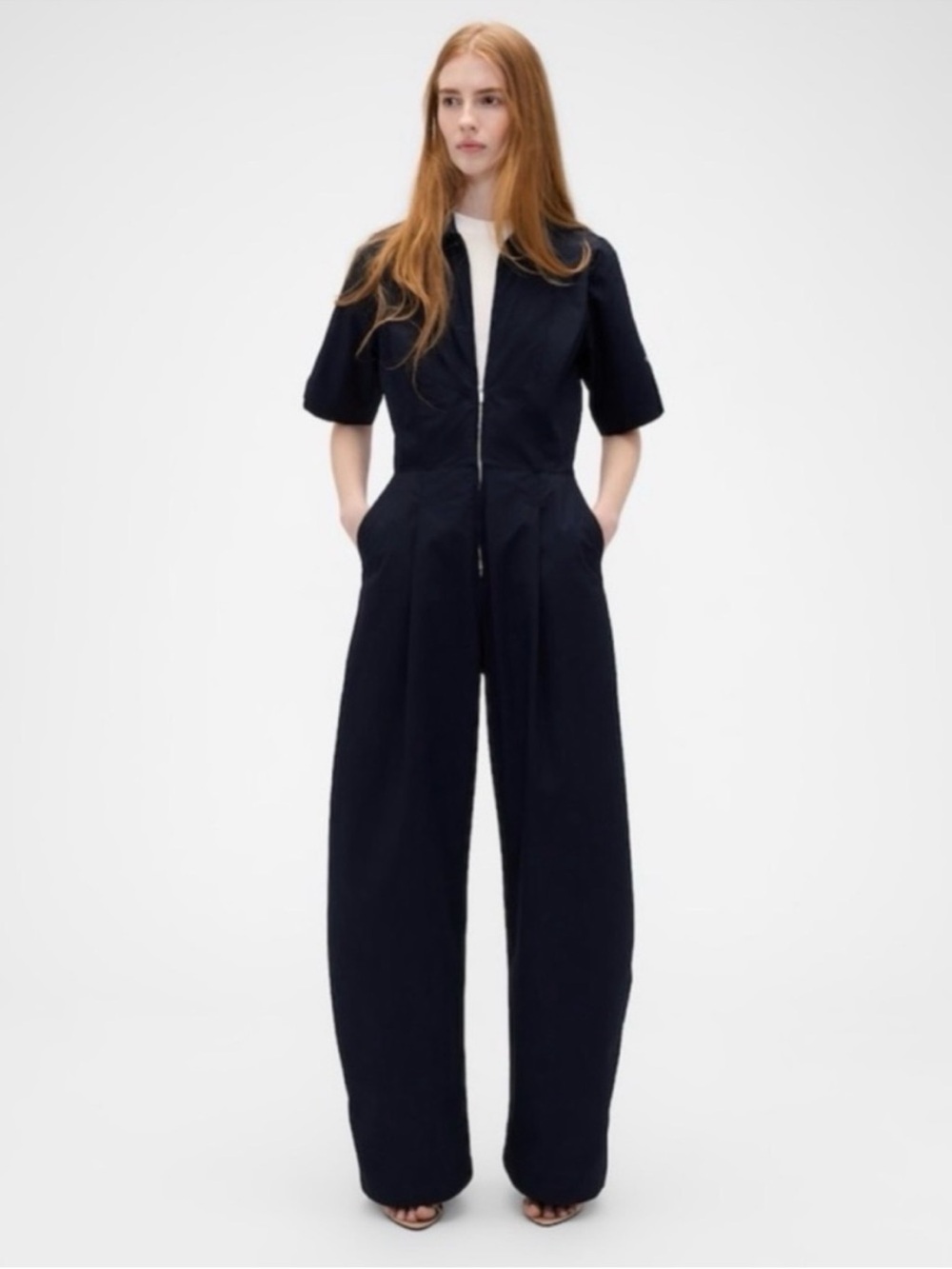 GAP x Victoria Beckham Women’s Navy Short-Sleeve Wide-Leg Jumpsuit